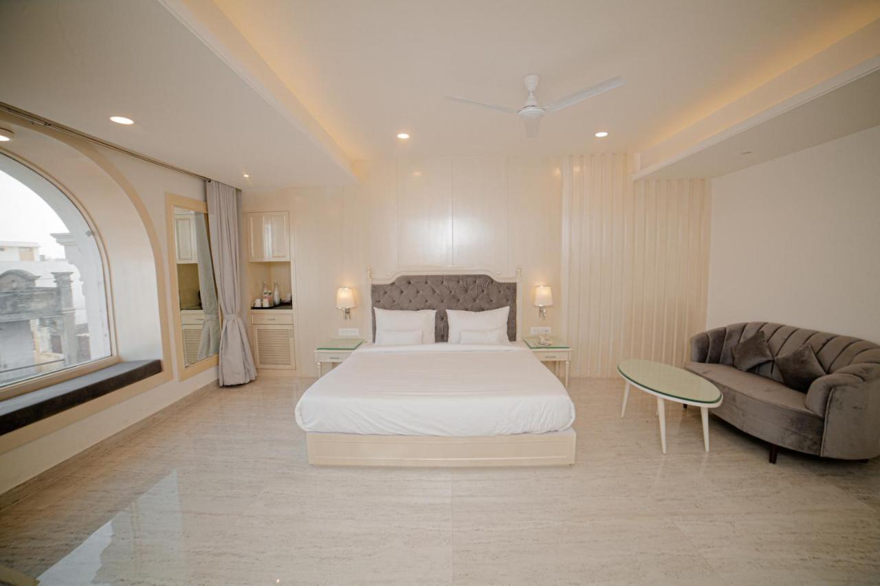 فندق Pearl Courtyard فاراناسي المظهر الخارجي الصورة