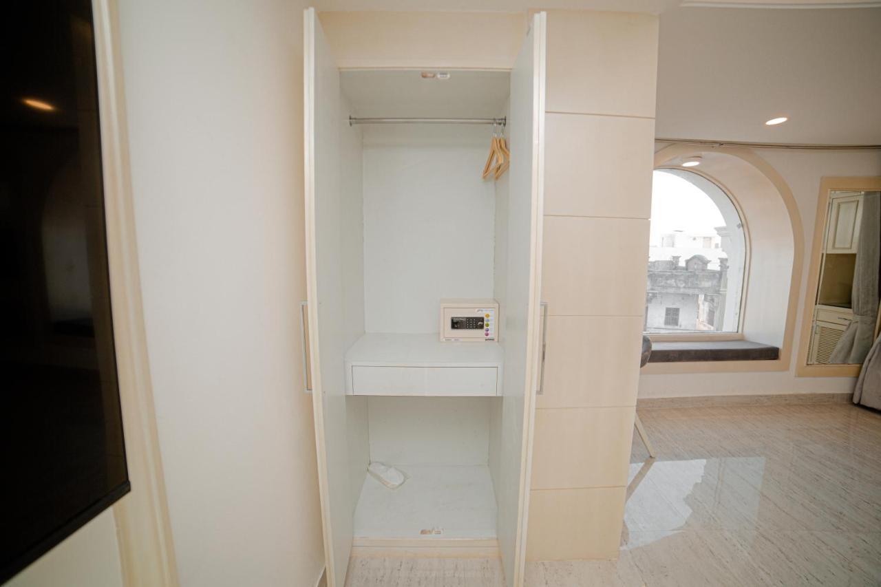 فندق Pearl Courtyard فاراناسي المظهر الخارجي الصورة