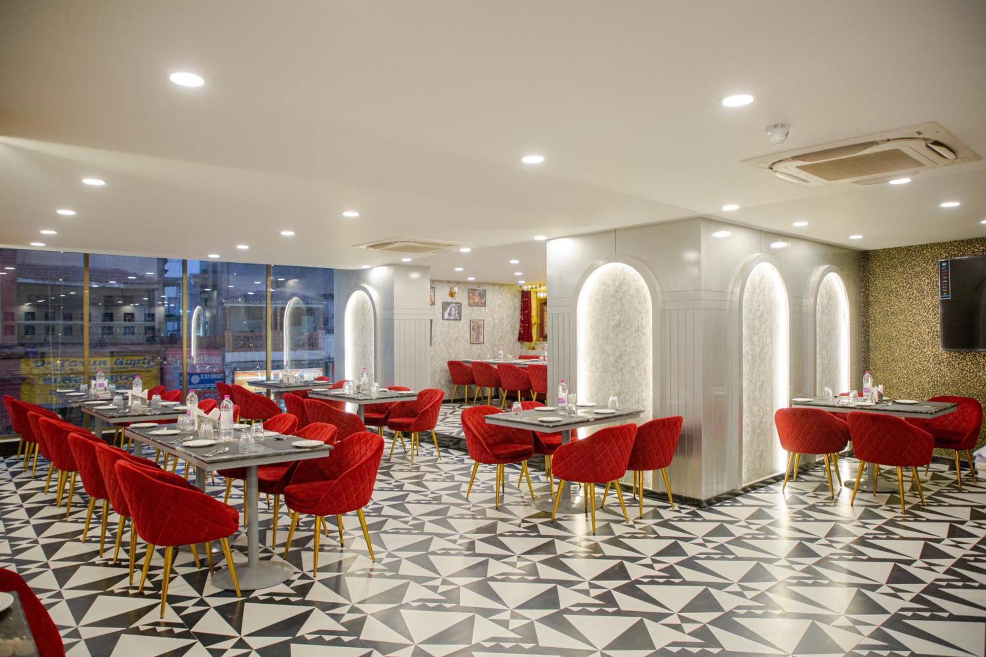 فندق Pearl Courtyard فاراناسي المظهر الخارجي الصورة