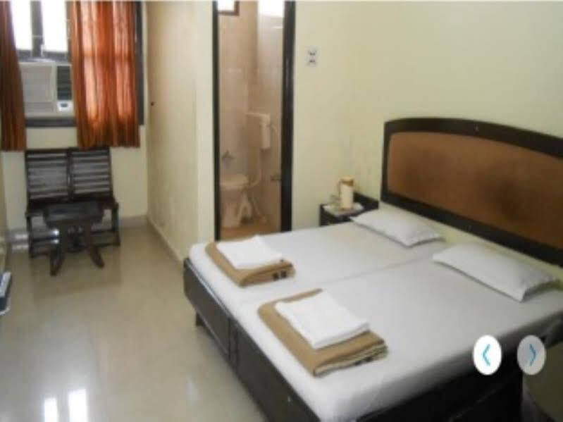 فندق Pearl Courtyard فاراناسي المظهر الخارجي الصورة